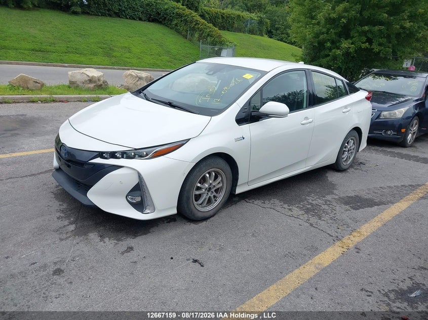 Vin: jtdkarfpxl3125671, lot: 3069919, toyota prius prime le/xle/limited 20202