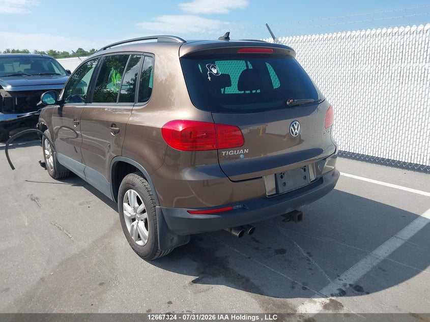Vin: wvghv7ax2fw001354, lot: 3070088, volkswagen tiguan 20153