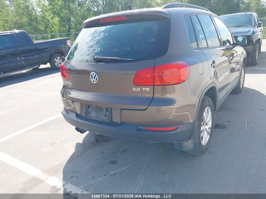 Vin: wvghv7ax2fw001354, lot: 3070088, volkswagen tiguan 20154