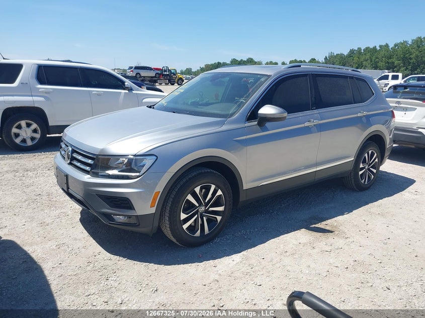 2020 Volkswagen Tiguan Comfortline/Iq Drive, IAAI, VIN 3VV2B7AX1LM153013 — photo 2