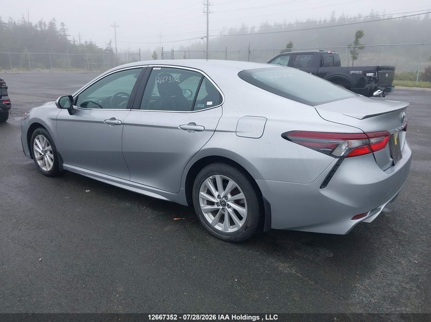 Vin: 4t1g11ak0ru911464, lot: 3070116, toyota camry se night shade/se 20243