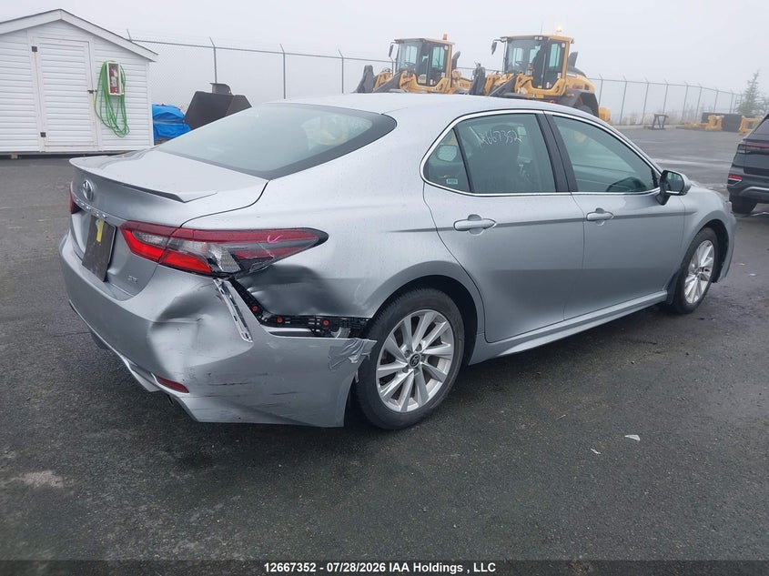 Vin: 4t1g11ak0ru911464, lot: 3070116, toyota camry se night shade/se 20244