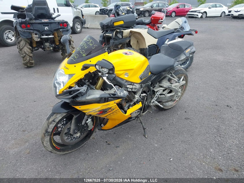 2012 SUZUKI GSX MOTO 4