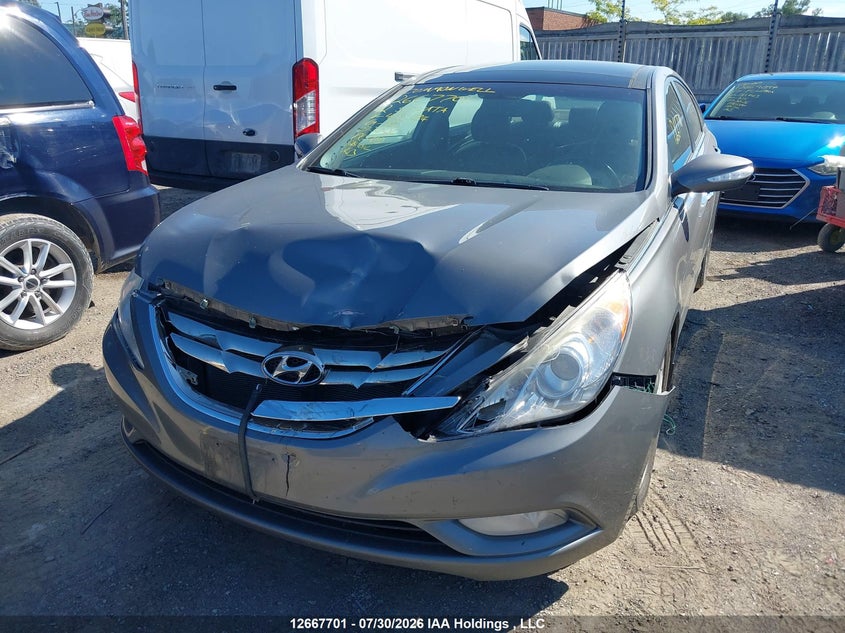 2012 Hyundai Sonata, Front, IAAI, VIN 5NPEC4AC7CH492384 — photo 2