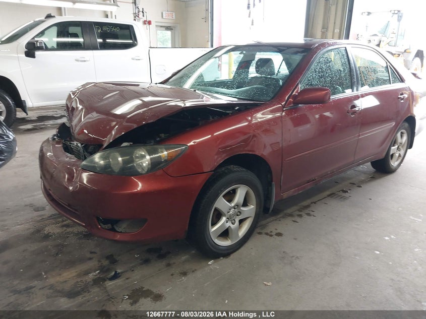 2005 Toyota Camry, Удар спереди, IAAI, VIN 4T1BE32K05U053884 — фото 2
