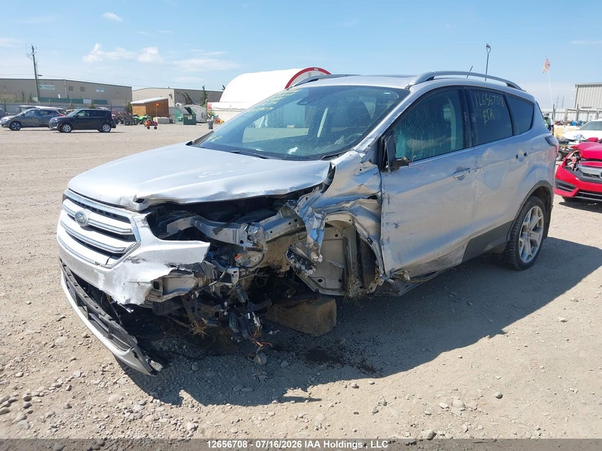 Vin: 1fmcu9j9xjub49945, lot: 3070621, ford escape titanium 20182