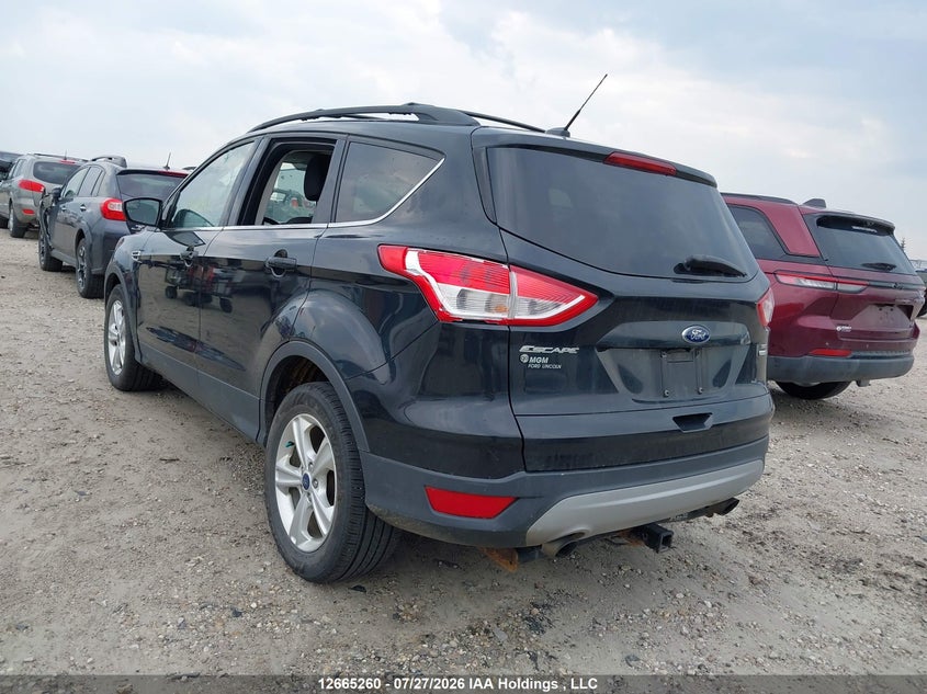 Vin: 1fmcu9gx0fuc30353, lot: 3070649, ford escape se 20153