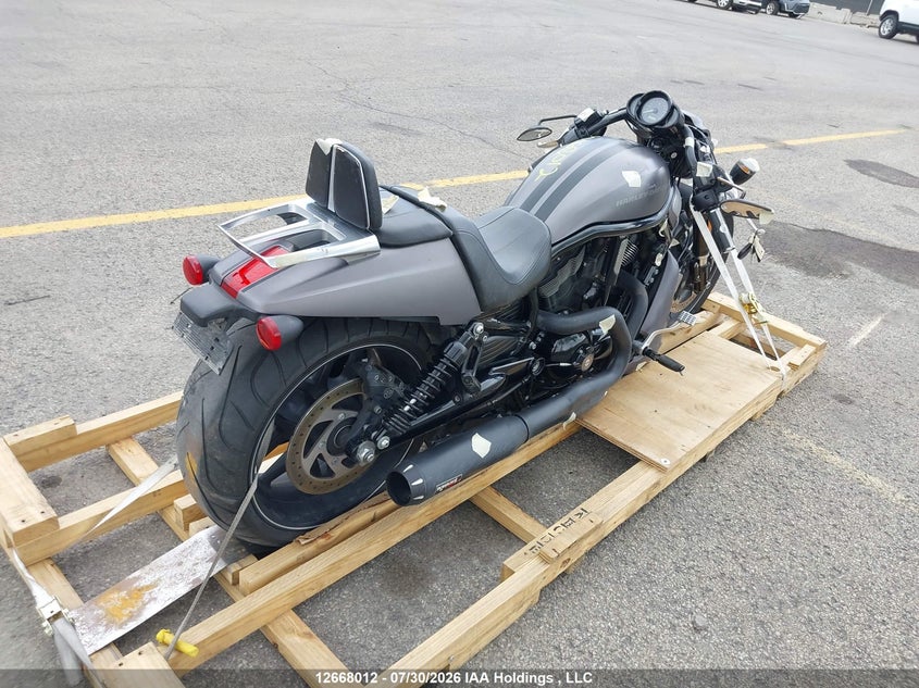 2016 HARLEY-DAVIDSON NIGHT ROD SPECIAL MOTO 2