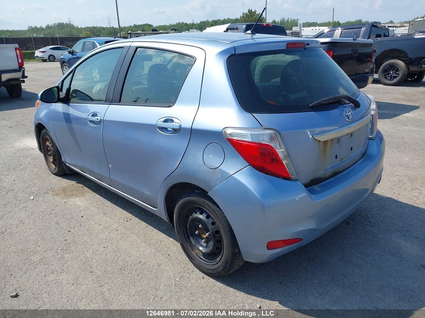 Vin: jtdktud36cd523693, lot: 3070961, toyota yaris le 20123