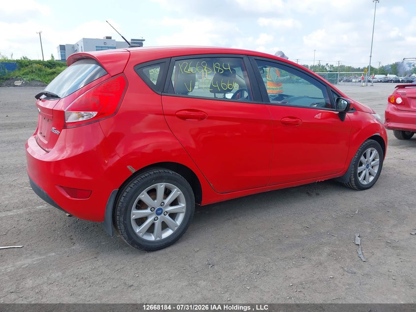 Vin: 3fadp4ej7cm124666, lot: 3071015, ford fiesta 20124