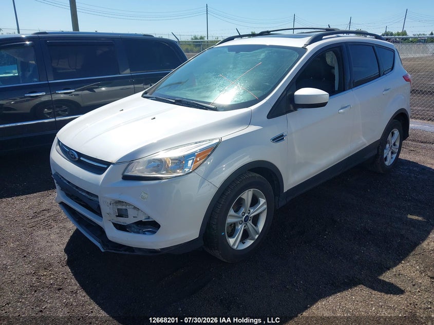 2015 Ford Escape, Удар спереди, IAAI, VIN 1FMCU9G95FUB98789 — фото 2