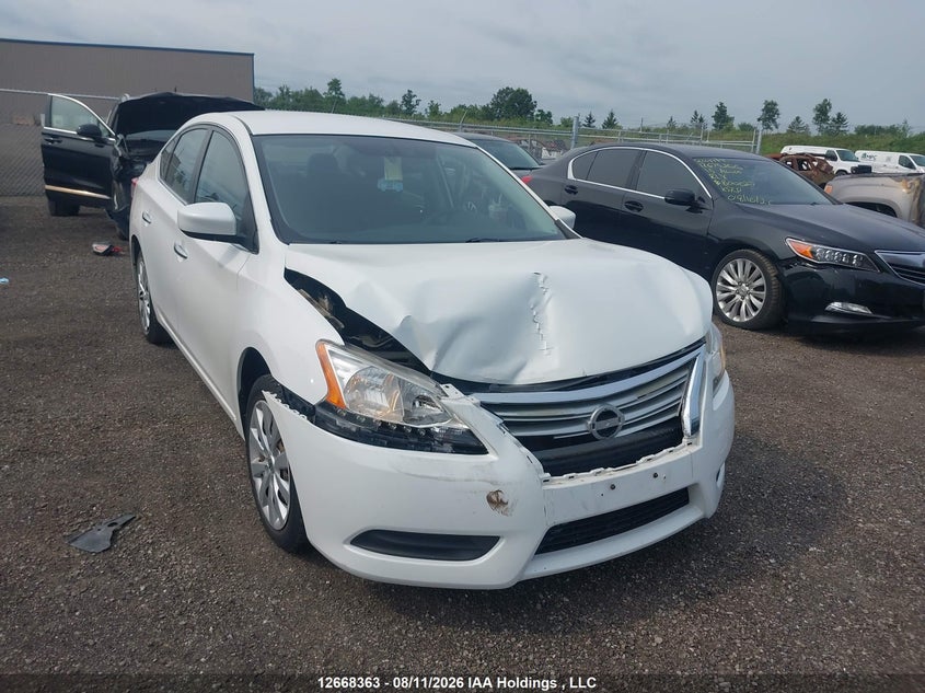 2014 Nissan Sentra, Удар спереду, IAAI, VIN 3N1AB7AP7EL695934