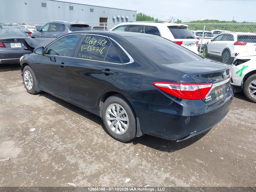 Vin: 4t1bf1fk9fu067716, lot: 3071204, toyota camry le/xle/se/xse 20153