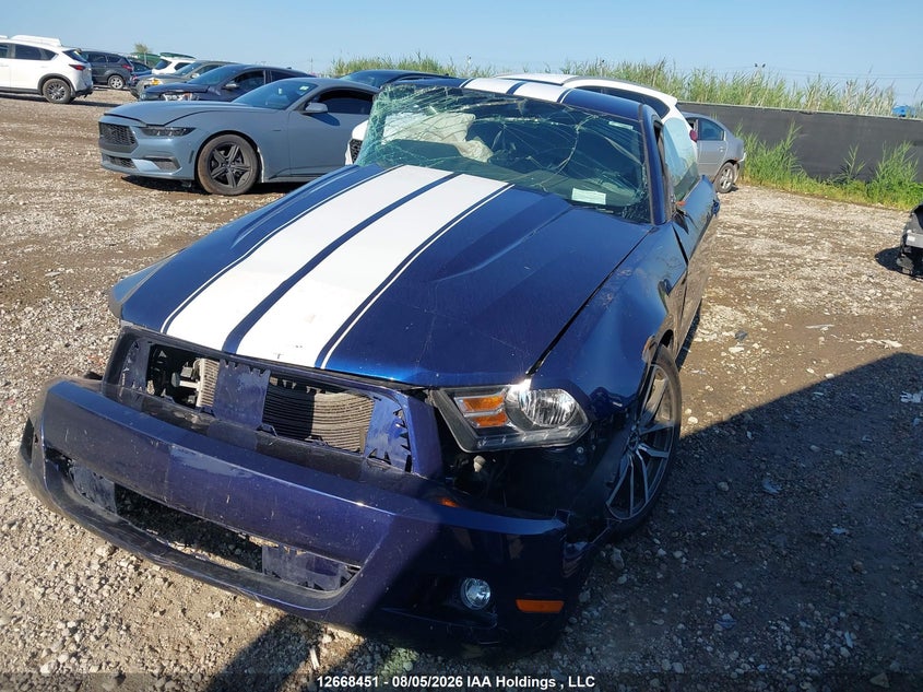 2012 Ford Mustang V6 Premium, Right Side, IAAI, VIN 1ZVBP8AM5C5219237 — photo 2