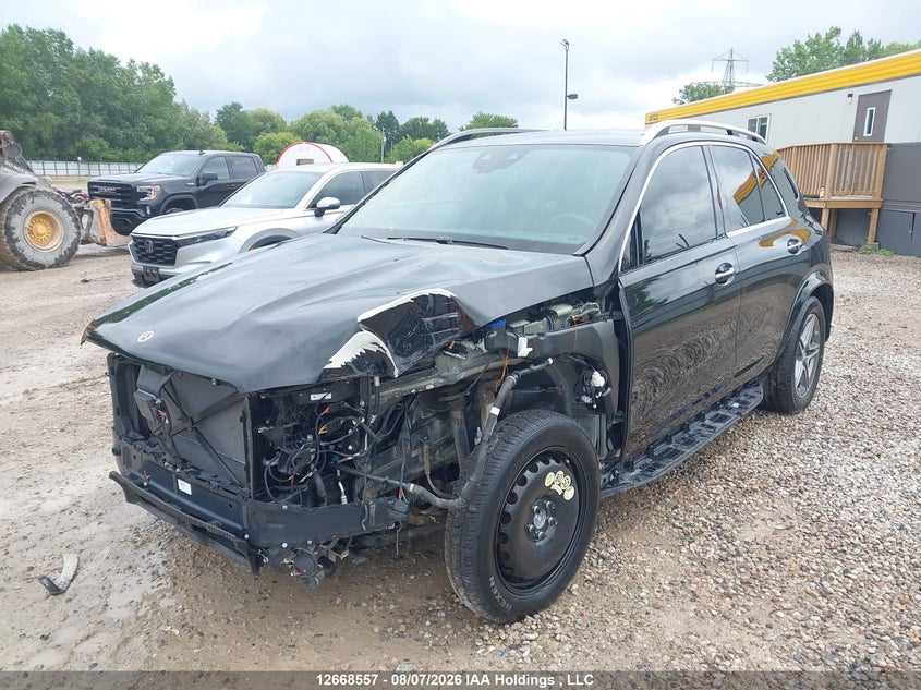 2026 Mercedes-Benz Gle 350 4Matic, Front, IAAI, VIN 4JGFB4FB7TB519068 — photo 2