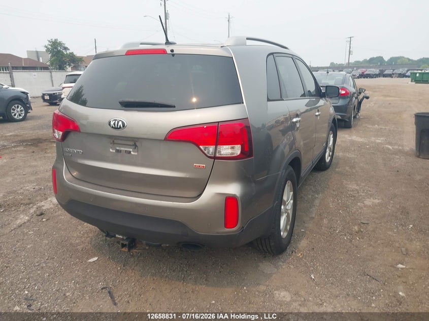 Vin: 5xyktca66fg605860, lot: 3071422, kia sorento lx 20154
