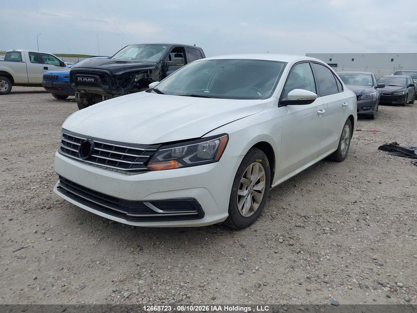 2018 Volkswagen Passat, Удар спереду, IAAI, VIN 1VWAA7A37JC030743 — фото 2