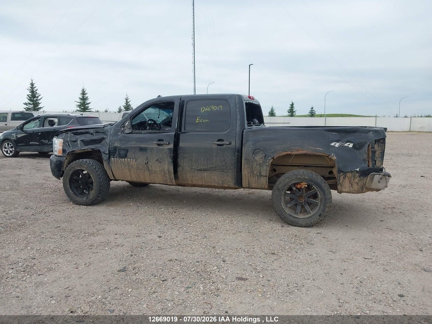 2008 CHEVROLET SILVERADO PICKUP 5.3L V-8 315HP