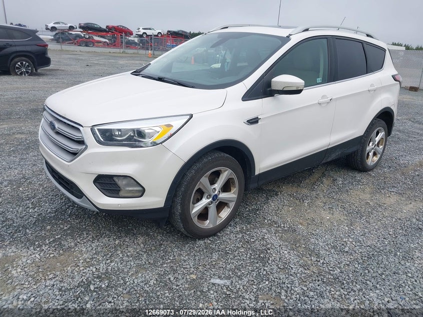 Vin: 1fmcu9j98juc41832, lot: 3071963, ford escape titanium 20182