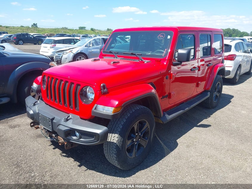 2023 Jeep Wrangler 4-Door Sahara Altitude, Удар сзади, IAAI, VIN 1C4HJXEN8PW699592 — фото 2