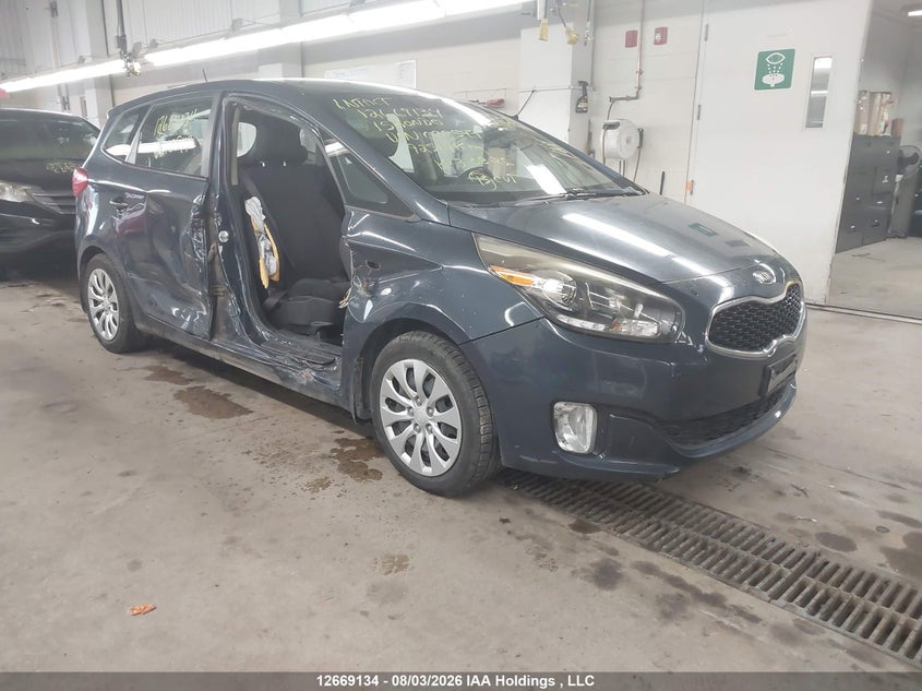 Vin: knaht8a30f7078549, lot: 3072029, kia rondo 2015 img_1