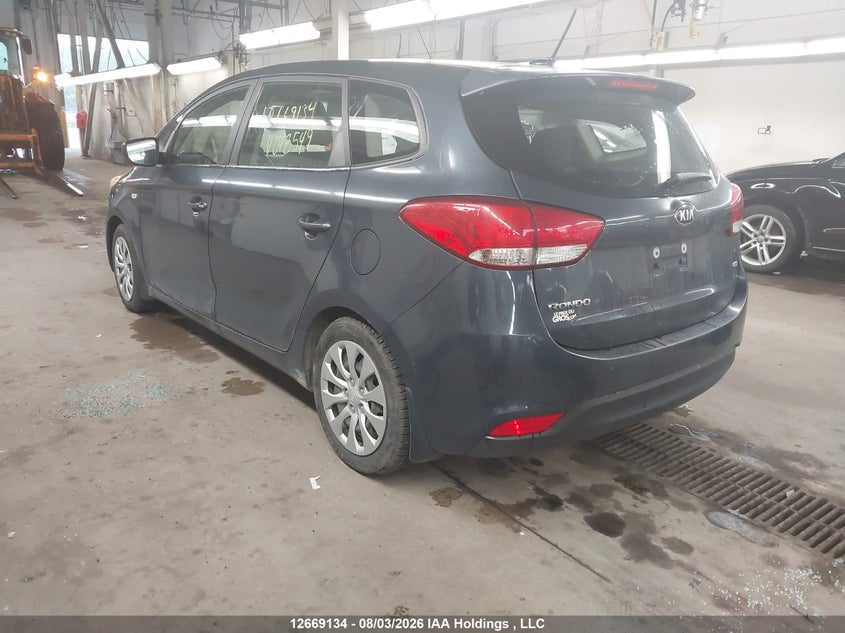 Vin: knaht8a30f7078549, lot: 3072029, kia rondo 20153
