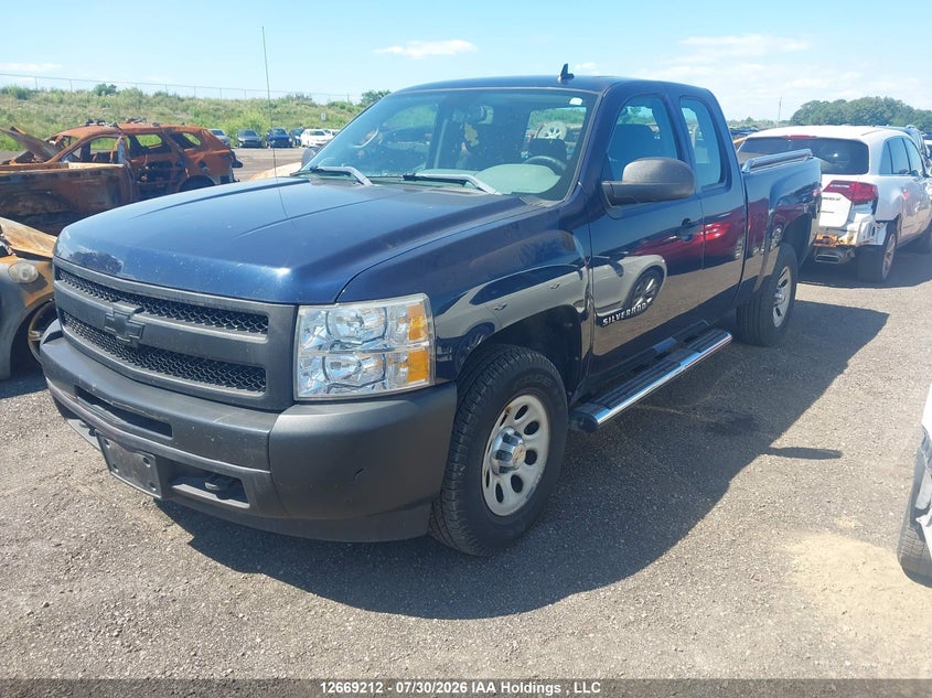 2010 Chevrolet Silverado, Rear, IAAI, VIN 1GCSKPEA0AZ251532 — photo 2