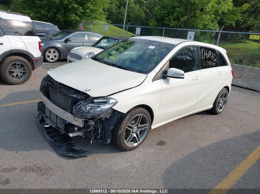 2014 Mercedes-Benz B250, Удар спереду, IAAI, VIN WDDMH4EB6EJ246506 — фото 2