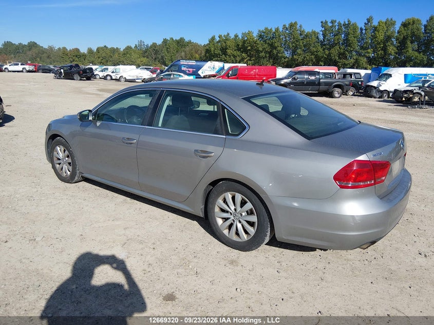 Vin: 1vwah7a30ec013803, lot: 3072222, volkswagen passat s 20143