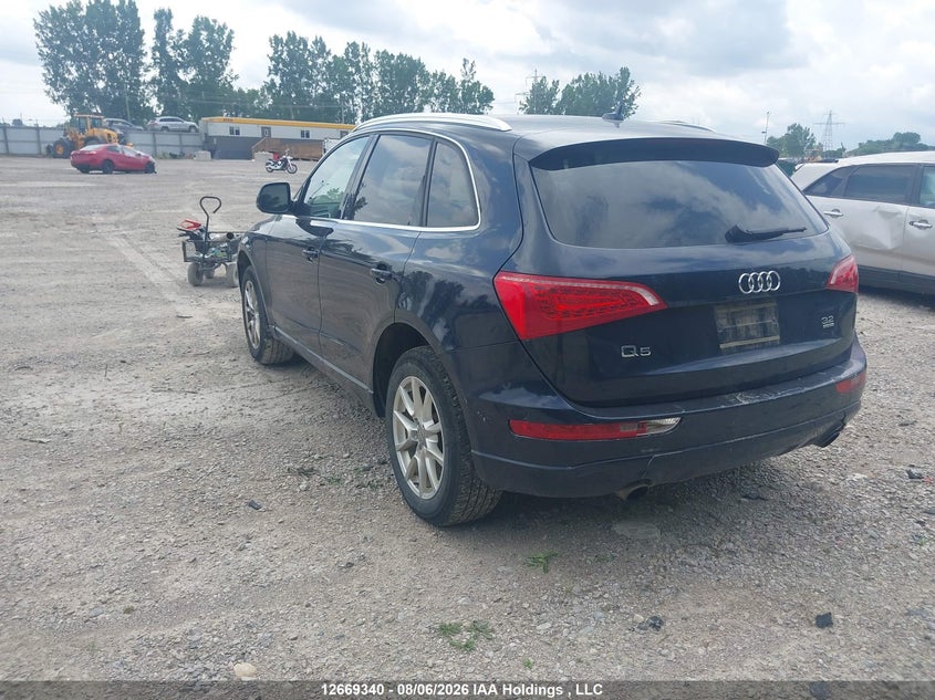 Vin: wa1ckcfp0ba084065, lot: 3072242, audi q5 3.2 20113
