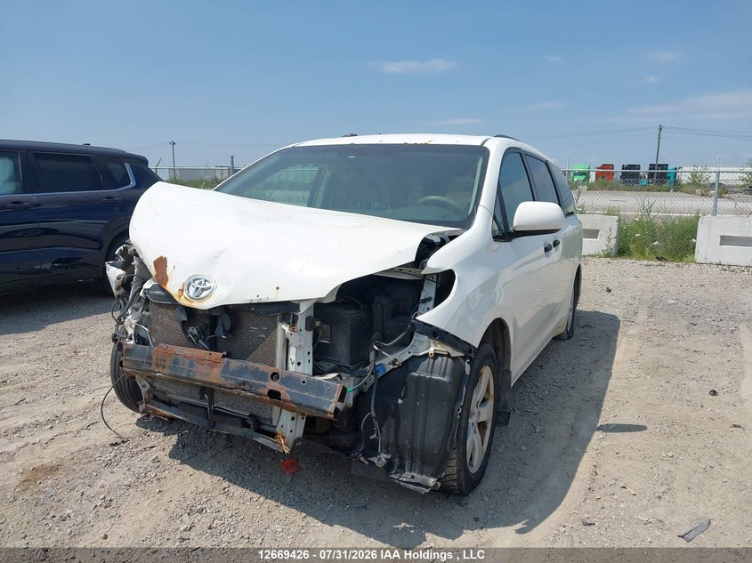 2011 Toyota Sienna, Front, IAAI, VIN 5TDZK3DC5BS150242 — photo 2