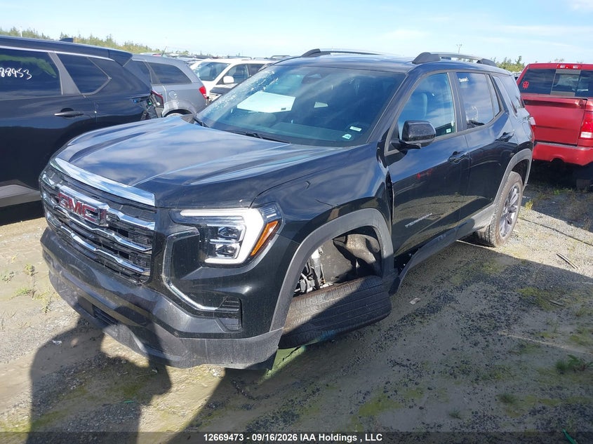 2026 GMC Terrain, Left Front, IAAI, VIN 3GKALUEGXTL487230 — photo 2