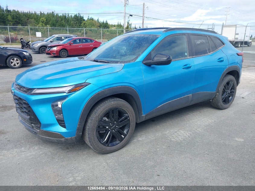 2025 Chevrolet Trax, Exterior Burn, IAAI, VIN KL77LKE26SC061086 — photo 2