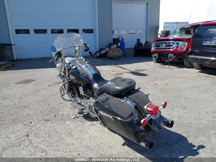 2016 HARLEY-DAVIDSON ROAD KING SPORT_BIKE 2