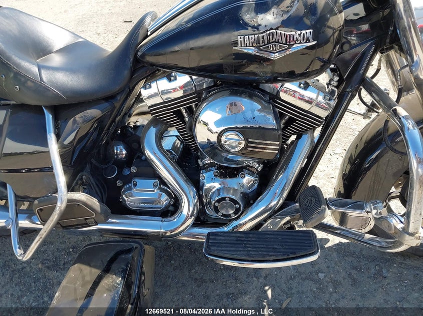 2016 HARLEY-DAVIDSON ROAD KING SPORT_BIKE 2