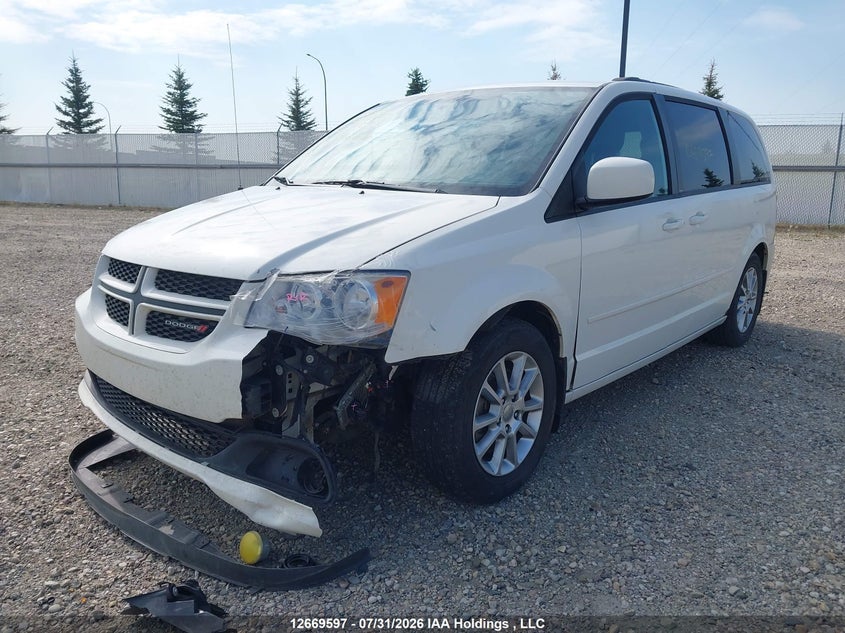 2013 Dodge Caravan, Front, IAAI, VIN 2C4RDGEG7DR599842 — photo 2