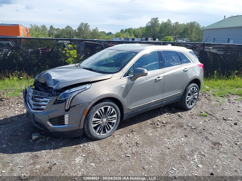 2017 Cadillac XT5, Front, IAAI, VIN 1GYKNERS6HZ319884 — photo 2