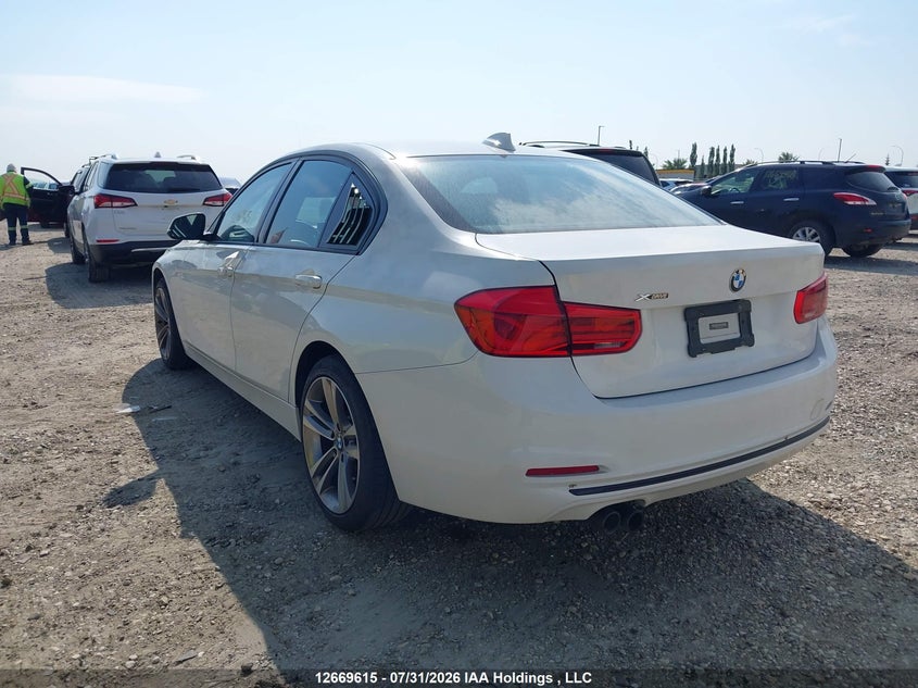 Vin: wba8d9c5xja615022, lot: 3072528, bmw 330 xi 20183