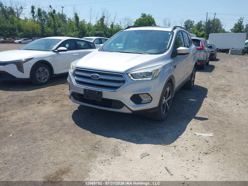 Vin: 1fmcu9hdxjua25698, lot: 3072666, ford escape sel 20182