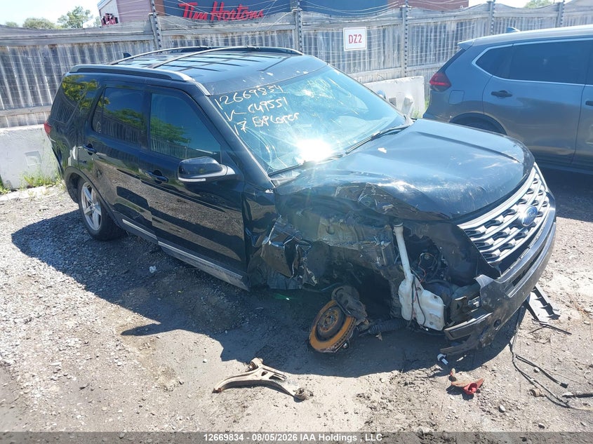 Vin: 1fm5k8d81hgc49551, lot: 3072748, ford explorer xlt 2017 img_1