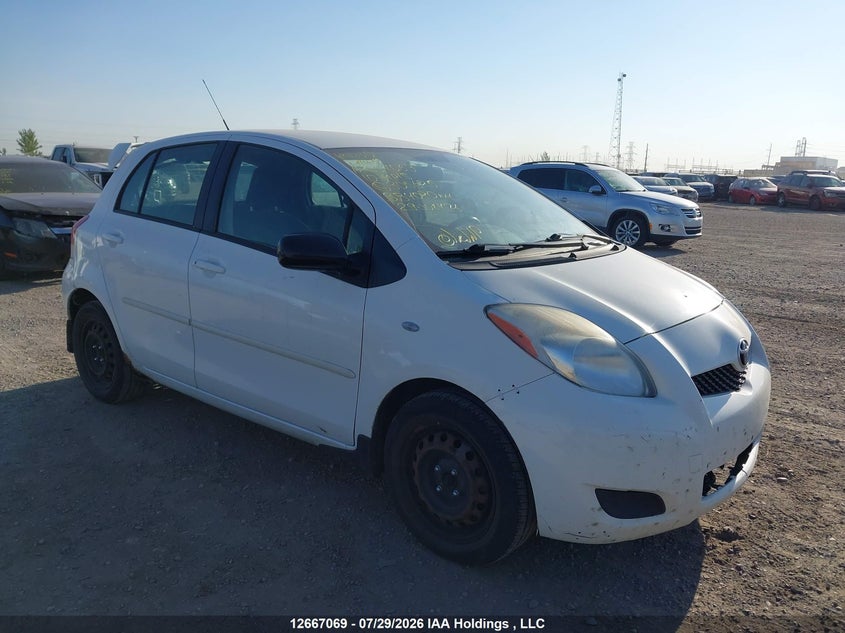 Vin: jtdkt4k33a5305625, lot: 3072831, toyota yaris le 2010 img_1