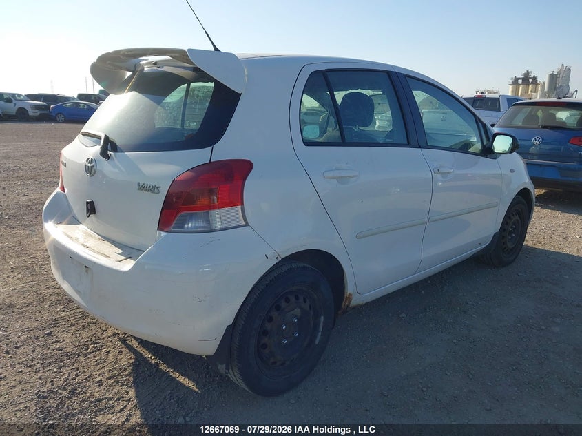 Vin: jtdkt4k33a5305625, lot: 3072831, toyota yaris le 20104