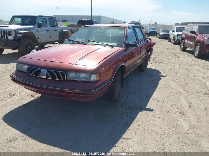1991 Oldsmobile Cutlass Ciera Sl, Rear, IAAI, VIN 2G3AM51N5M2346436 — photo 2