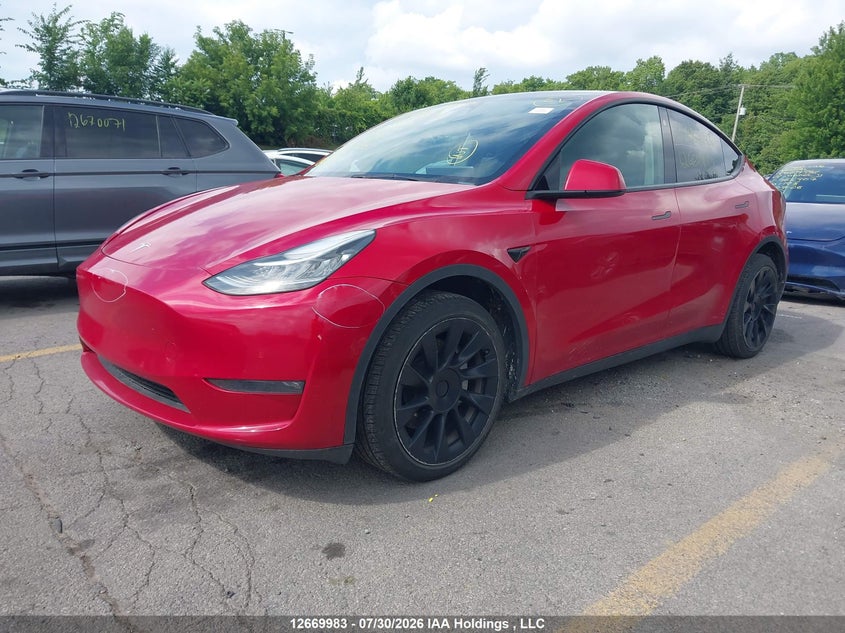 2022 Tesla Model Y, Удар сзади, IAAI, VIN 7SAYGDEE9NF484143 — фото 2
