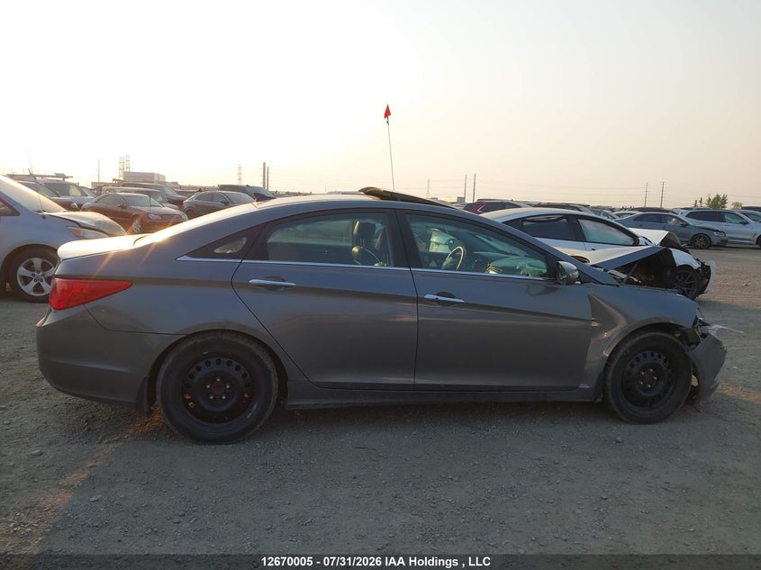 2013 HYUNDAI SONATA SEDAN 2.4L I-4 DI, DOHC, VVT, 198HP