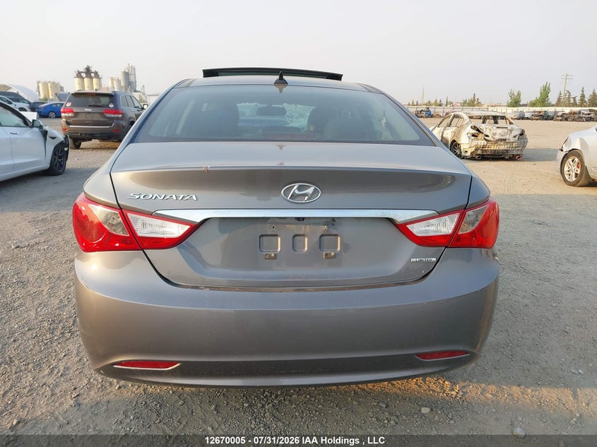2013 HYUNDAI SONATA SEDAN 2.4L I-4 DI, DOHC, VVT, 198HP
