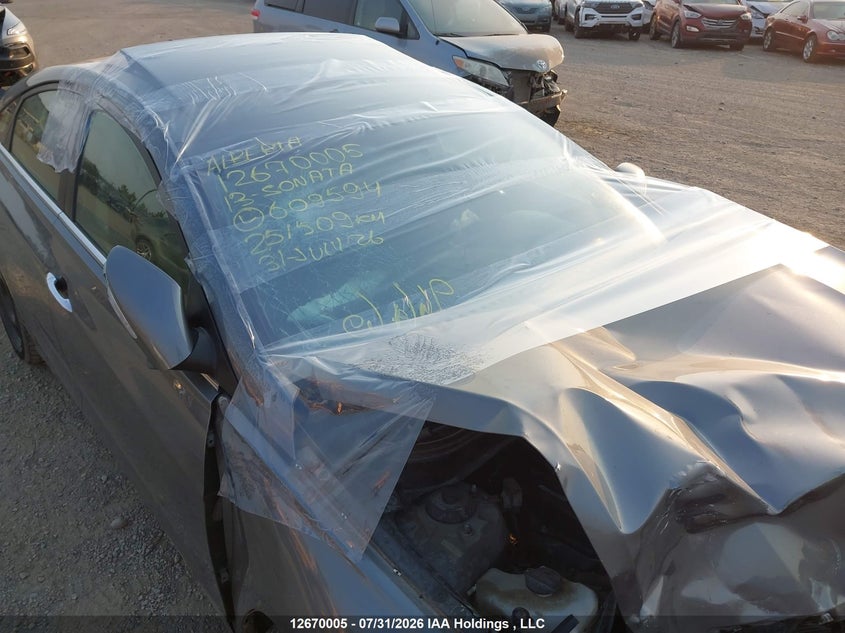 2013 HYUNDAI SONATA SEDAN 2.4L I-4 DI, DOHC, VVT, 198HP