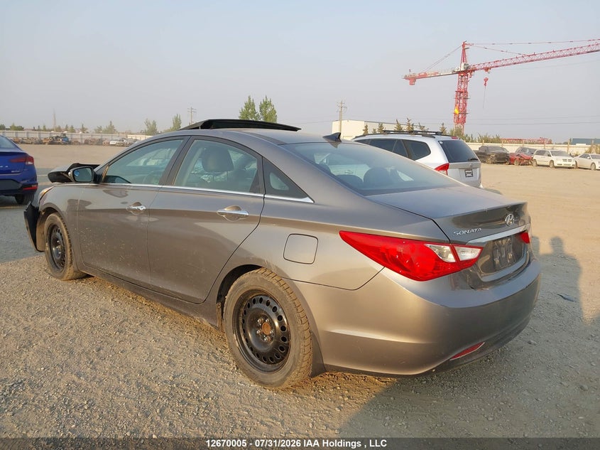 2013 HYUNDAI SONATA SEDAN 2.4L I-4 DI, DOHC, VVT, 198HP