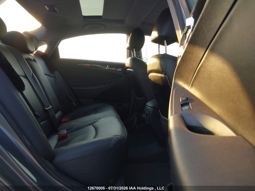 2013 HYUNDAI SONATA SEDAN 2.4L I-4 DI, DOHC, VVT, 198HP