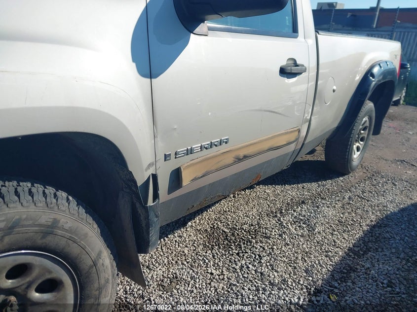 2008 GMC SIERRA PICKUP 4.8L V-8 295HP